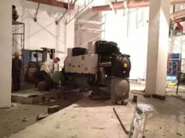 搬運(yùn)現(xiàn)場